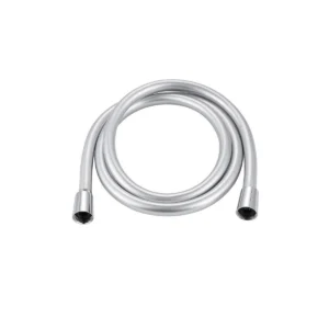 Scudo 1.5m chrome smooth shower hose with chrome finish, rubber and plastic construction and round shape.